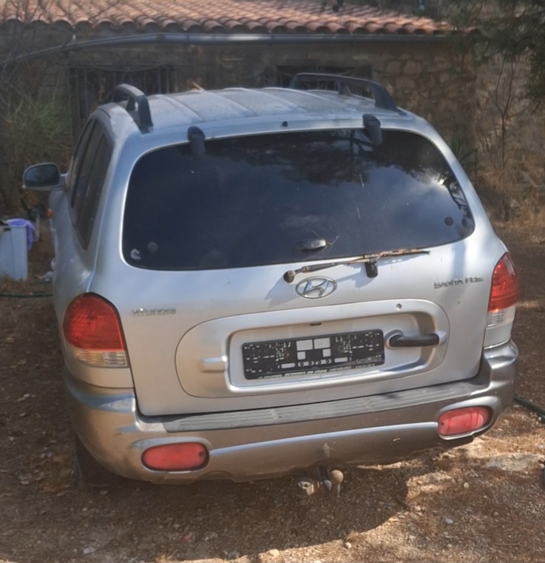 Golf gratis + Hyundai Santa Fe 400 €