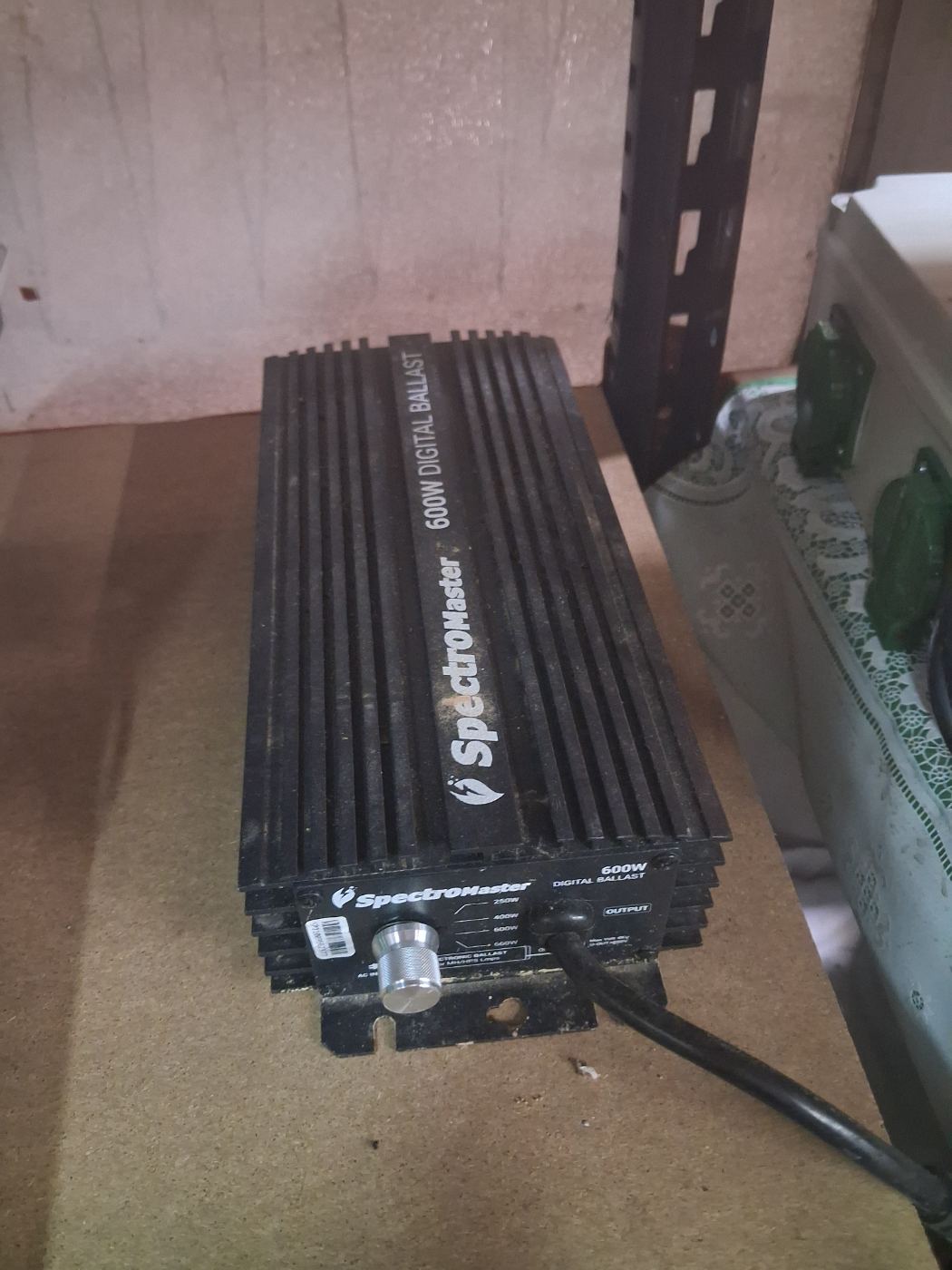 Balasto digital eléctrico de 600W para iluminación