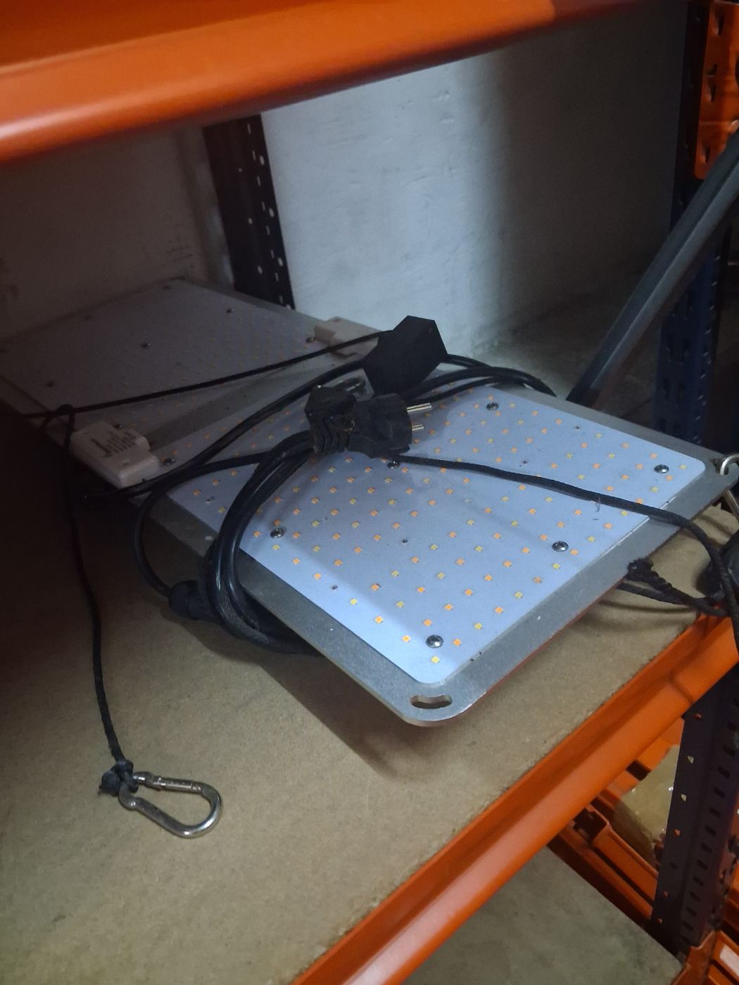 Focos LED para iluminación industrial o doméstica