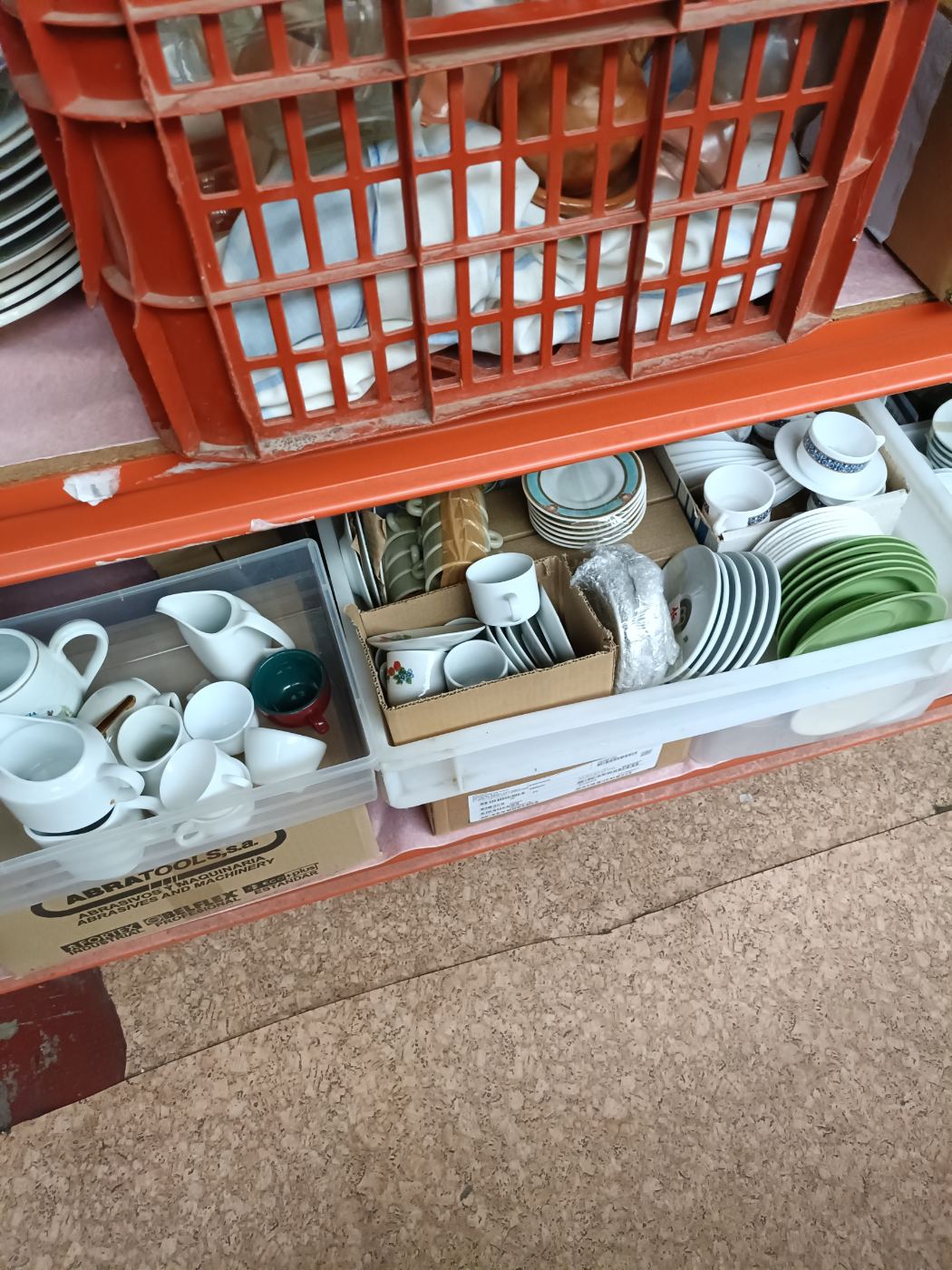 6 tazas variadas en buen estado para café o té
