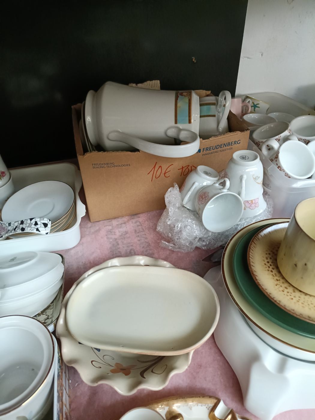Conjunto de 6 tazas variadas de segunda mano