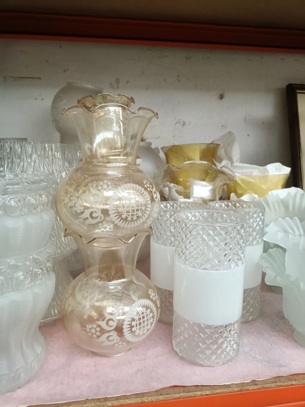 Lote tulipas y pantallas de cristal vintage para lámparas