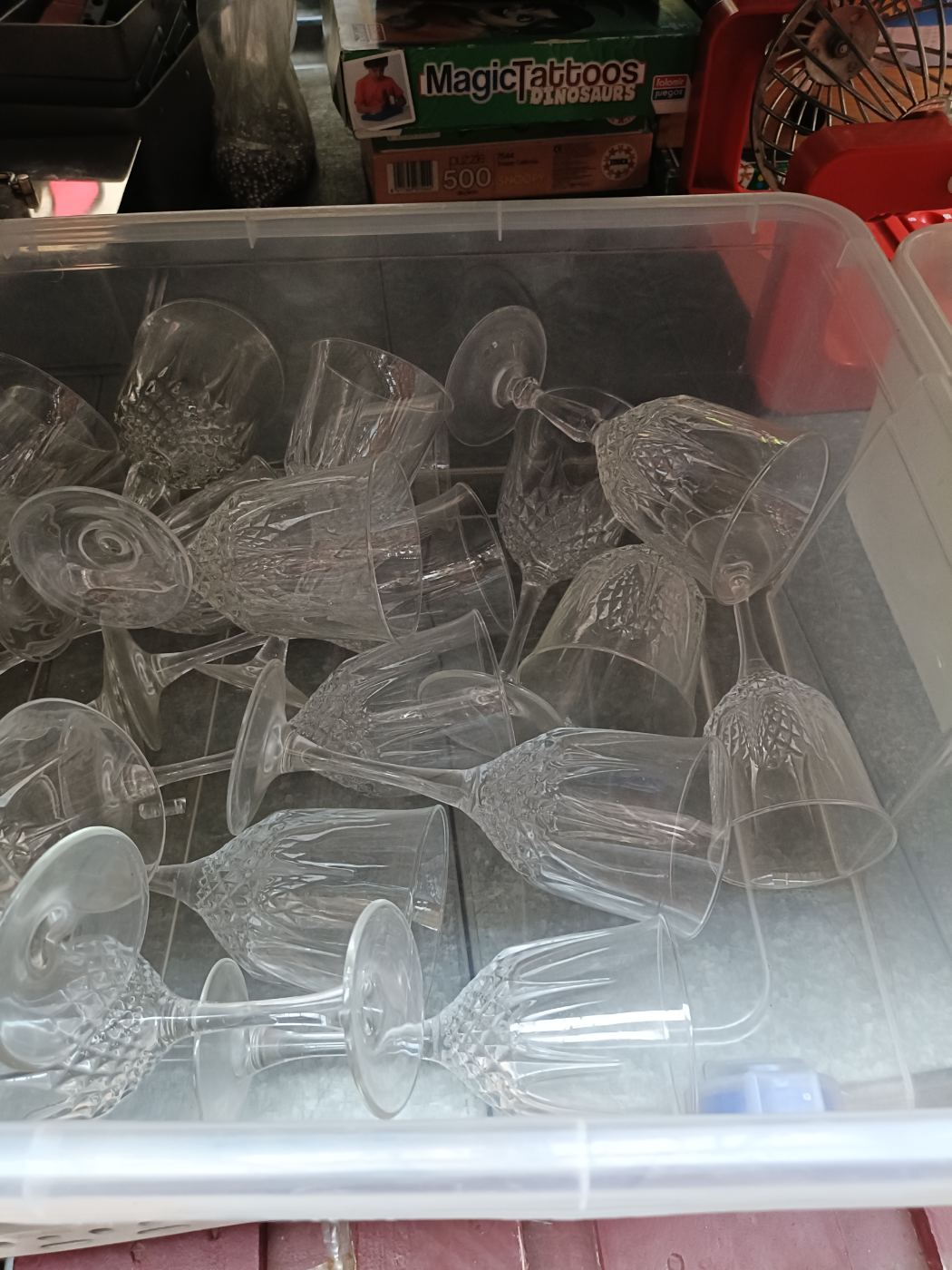 2 Copas de cristal con diseño grabado