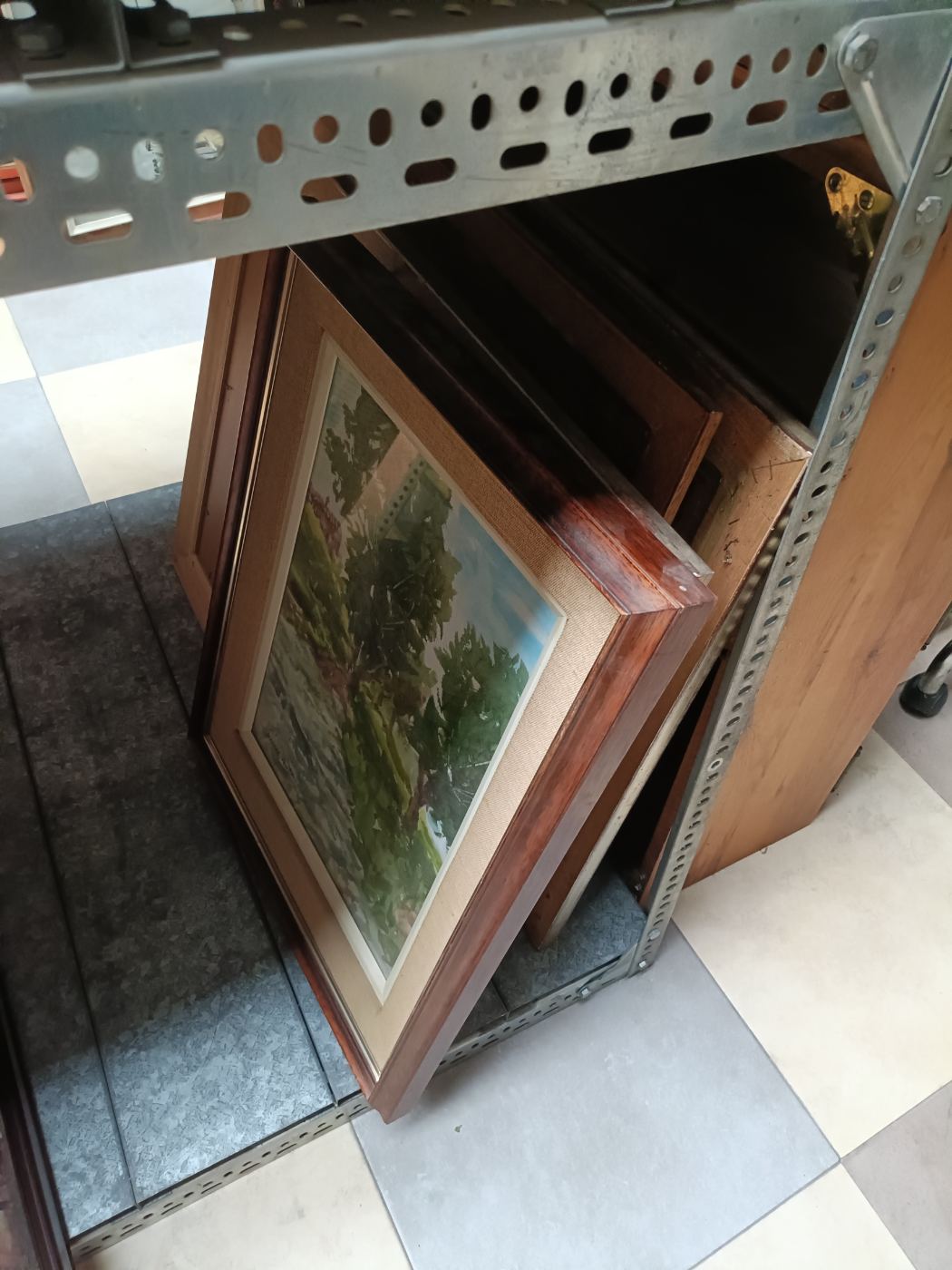 Cuadro con paisaje enmarcado de segunda mano