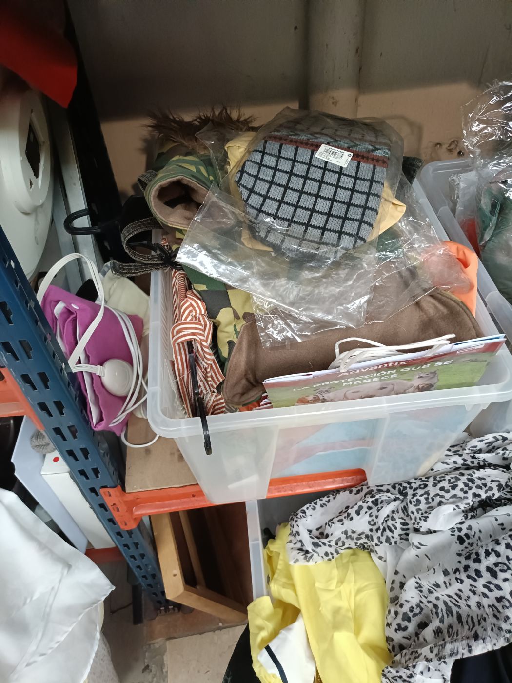 1 pieza de ropa variada en lote plástico
