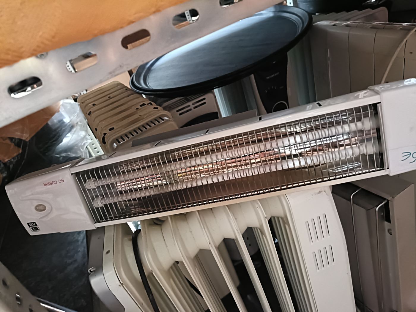 Calefactor eléctrico compacto para uso puntual