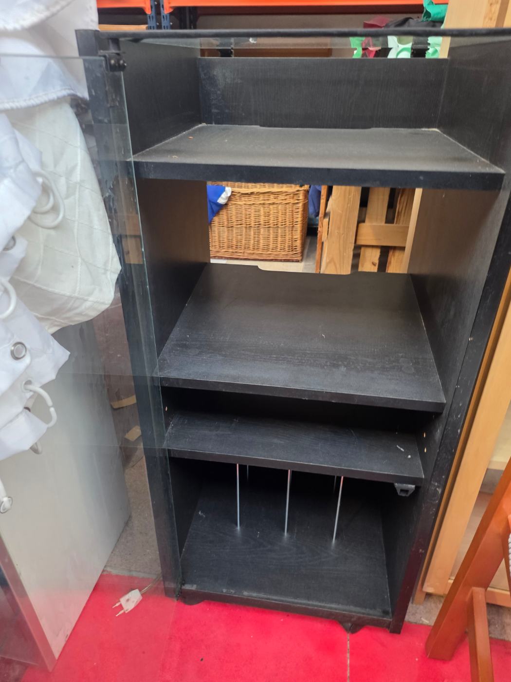 Mueble Hi-Fi negro para tocadiscos, vinilos y minicadena - Recogida Granollers